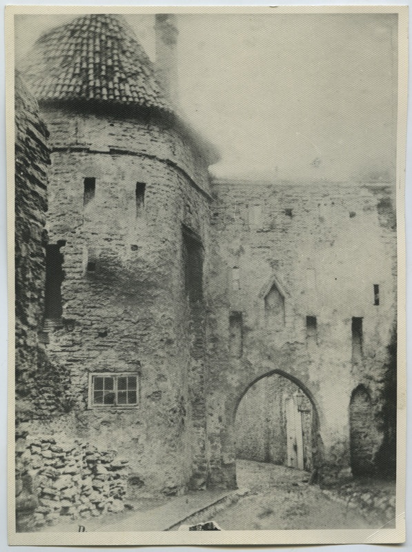 Tallinn, Nunnevärav