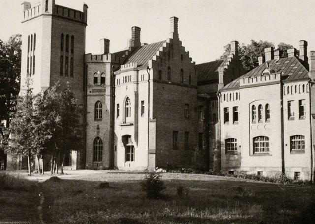 Sangaste Castle