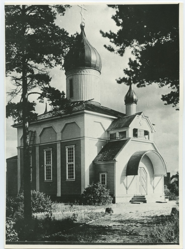 Vene õigeusu kirik Nõmmel Raudtee ja Tähe tänava nurgal, 1930'ndad aastad.