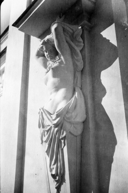 Other manor, balcony decoration