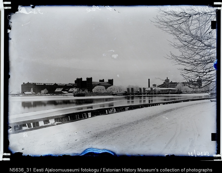 Vaade Kreenholmi vabrikutele.