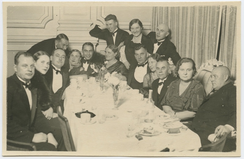 Tallinna Kaupmeeste Seltsi perekonna õhtu Kaubandus- ja Tööstuskoja ruumides, 27.10.1934.