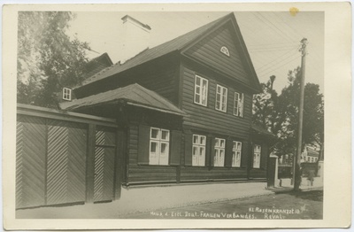 Tallinn. Hoone Väike-Roosikrantsi t. 10 kus asus Eestimaa Saksa Naisliit  similar photo