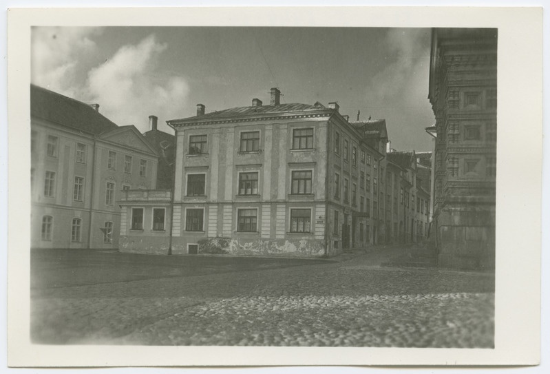 Tallinn. Tallinn. Vaade Lossi platsilt Toomkooli tänava suunas