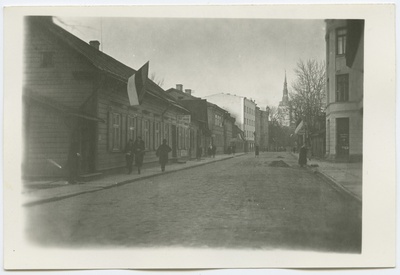 Tallinn. Vaade S-Roosikrantsi tänavalt Vabaduse platsi suunas  duplicate photo