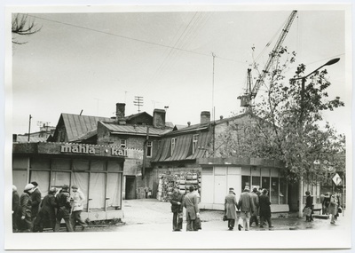 Tallinn. Hoone Tartu mnt 38 tagaõue poolt  duplicate photo