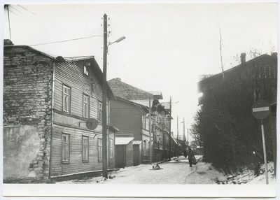 Tallinn. Uus-Tatari tänav vaade Kingissepa tänavalt Ravi tänava suunas  duplicate photo