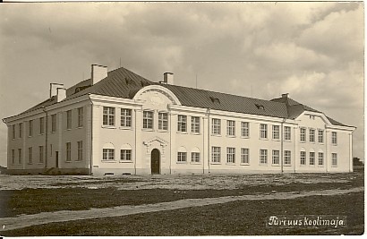 Photo, Türi's new schoolhouse in the 1920s a.