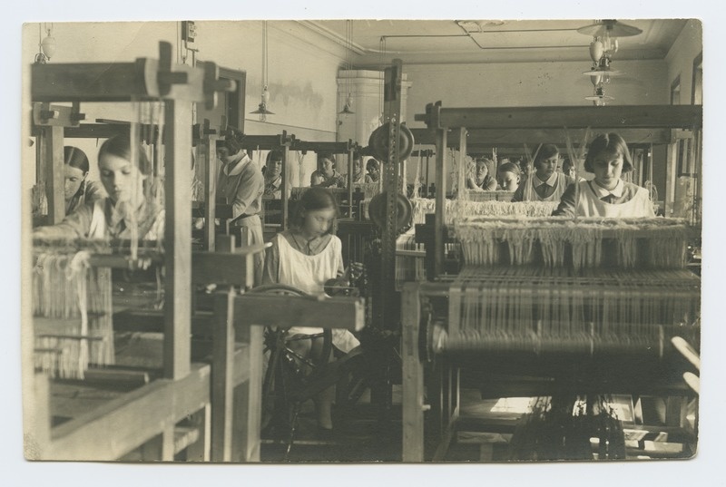 Narva Naiskutsekooli osakond