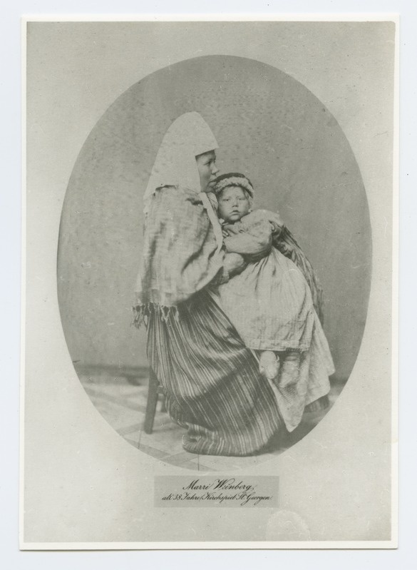 Noor naine lapsega süles, "Marri Weinberg".