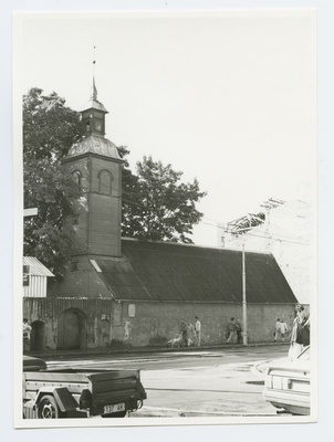 Püha Ristija Johannese kiriku vaade kirdest.  duplicate photo