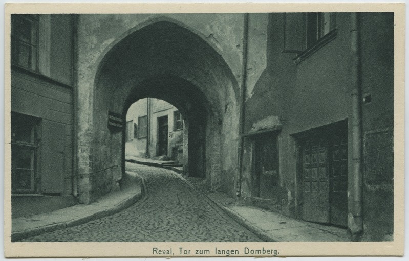 Reval Tor zum langer Domberg.