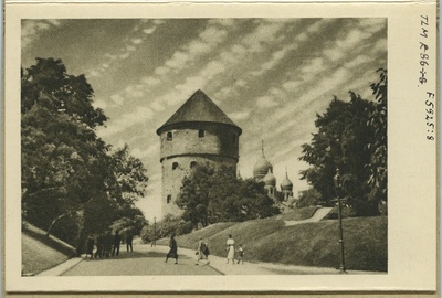 Tallinn, Kiek in de Kök idast.  duplicate photo