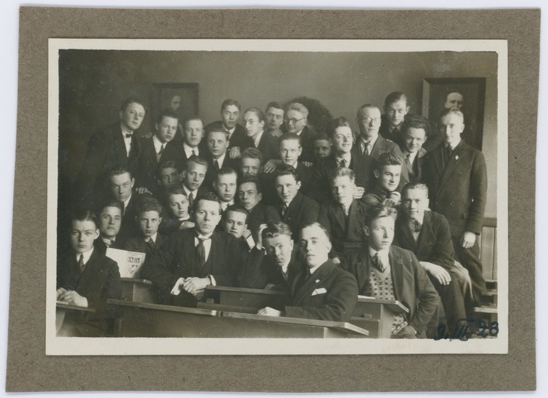 Jakob Westholmi Gümnaasiumi grupipilt 1928