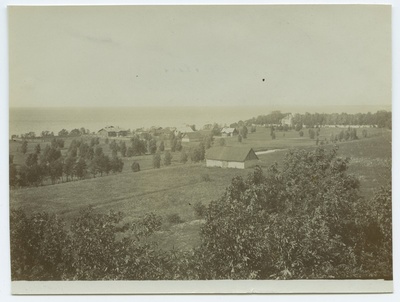 Tallinn, Karl Männi kinnisvarad Maarjamäe juures mererannikul.  duplicate photo