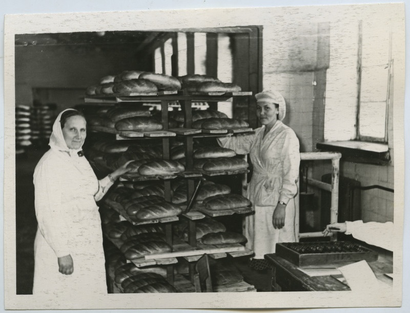 Leivatehas nr. 2, ekspeditsioon.