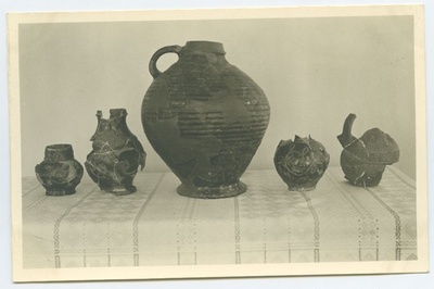 Viis savinõu Pirita kloostrist.  duplicate photo