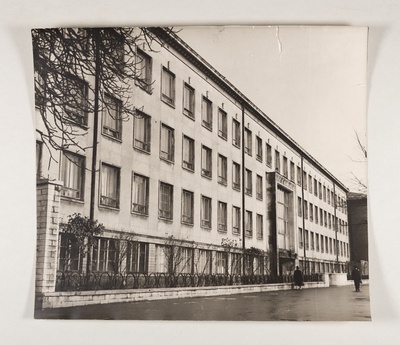 T Ped. Instituut  duplicate photo