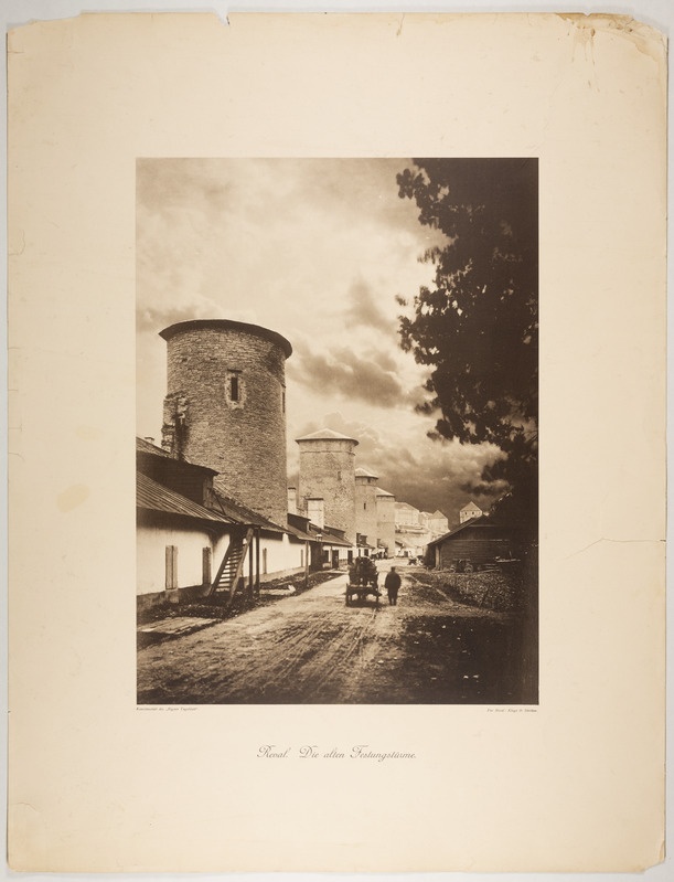 Vaade linnamüüri tornidele