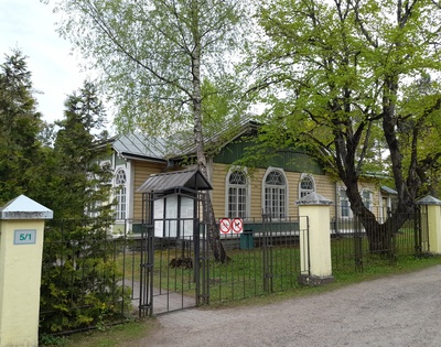 Tallinn, the house of the Jewish graveyard guard in Rahumäe, where V.Kingissepp, Anvelt, Kreuks, Otto Rästas and others hid themselves. rephoto