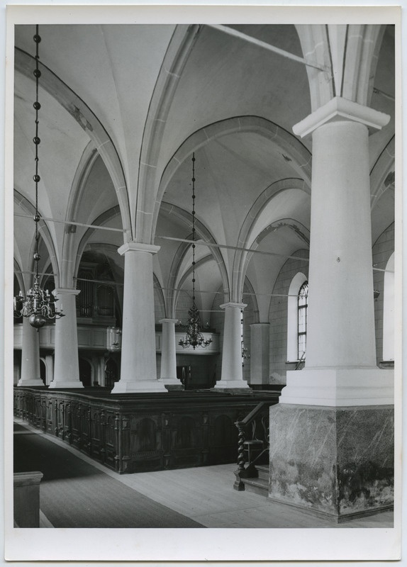 Narva, Toomkiriku sisevaade.