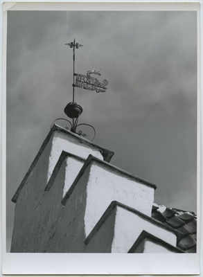 Narva, tuulelipp Baltzer Schram'i majal.  duplicate photo