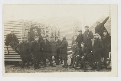Voltwet Forest School (V.M.K.) Students, 1933  duplicate photo