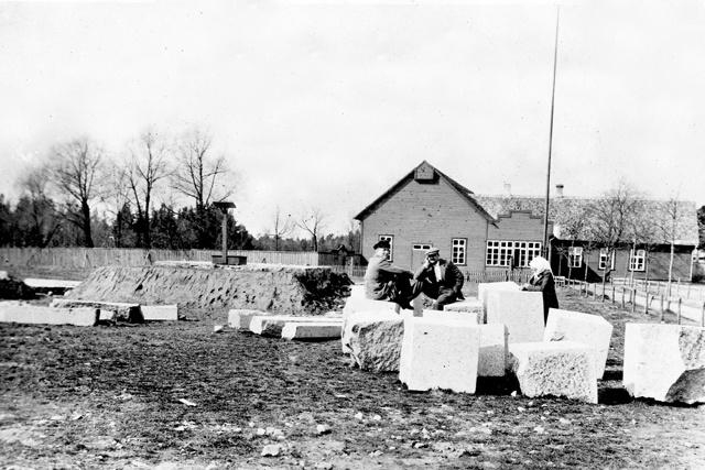 Construction of the memory pillar of the War of Independence