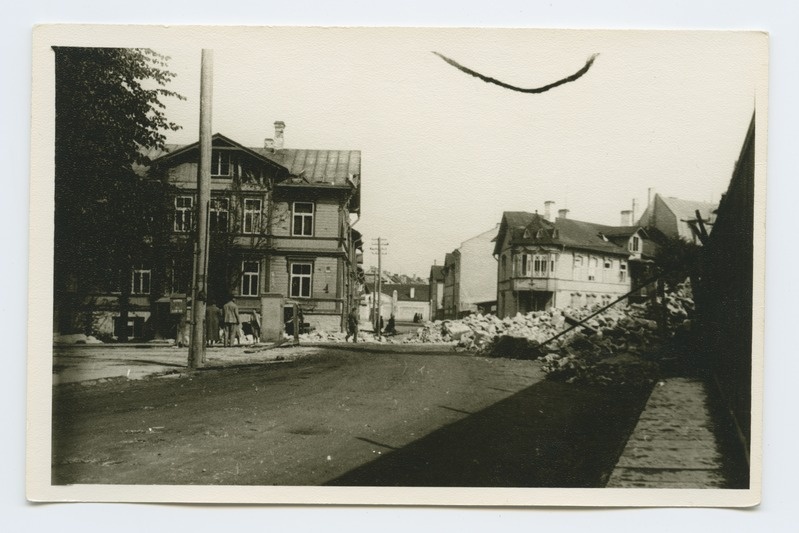 Vaade purustustele Telliskivi ja Kopli tänava nurgal.
