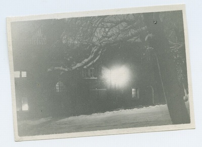 Tallinn, Niguliste kiriku õpetaja maja talvisel ööl.  duplicate photo