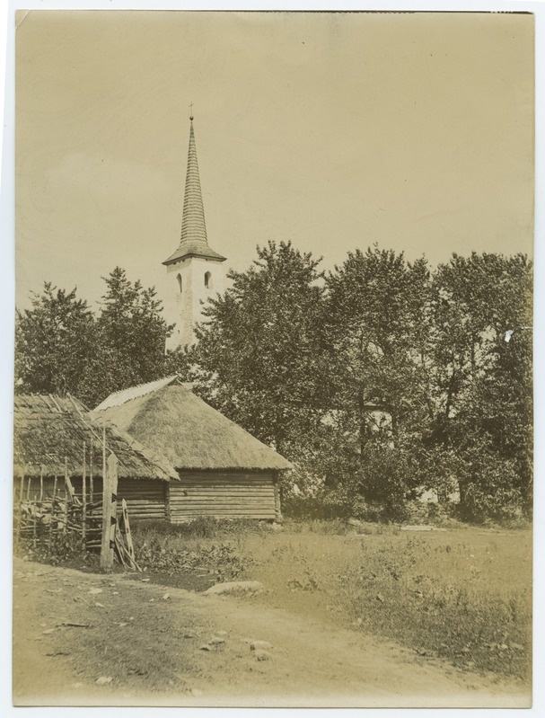 Järva Madise kirik.