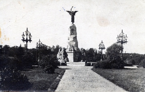 Tallinn, Russalka monument.
