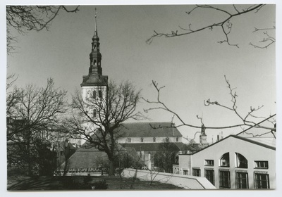Tallinn. Vaade Kiek in de Köki juurest Niguliste kirikule  duplicate photo