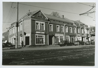 Tallinn. Hoone Kopli tn. Vaade üle trammirööbaste  duplicate photo
