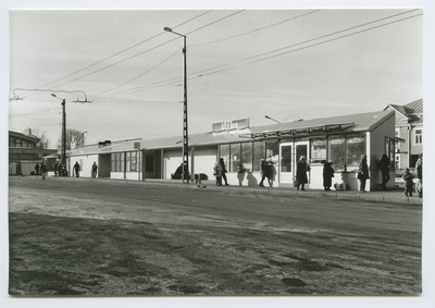 Tallinn. Balti jaama tagune. Vaade trammitee äärsetele kioskitele  duplicate photo