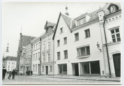 Hooned Kullassepa t. 9, 11  duplicate photo