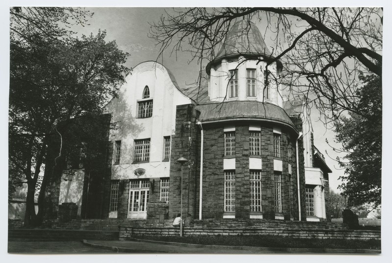 Tallinn. Perekonnaseisuaktide Büroo Pärnu mnt