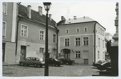 Tallinn. Lossi plats 5 ja 6 majad  duplicate photo