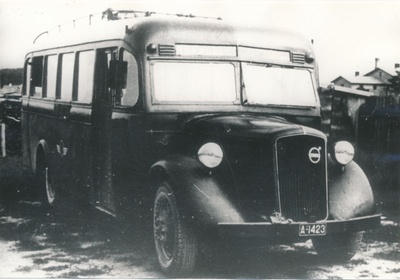 Photo. Bus. Oü "Motor" Volvo No. 106 in 1939.
Previously Haapsalu belonged to R.Altberg.  duplicate photo