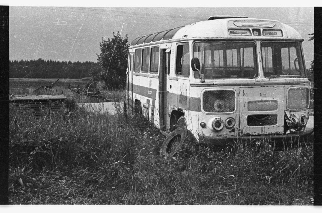 Maasikmäe farm in Kalina village; Mountain Rear sovhose bus
