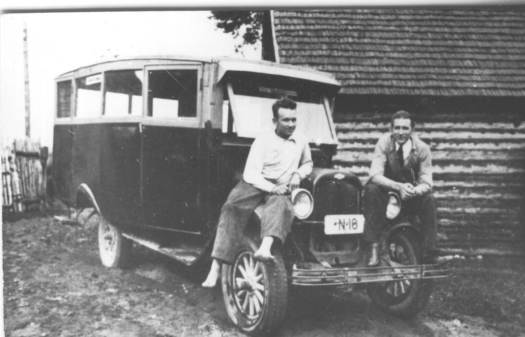 Photo (negative) Chevrolet n18 travelled on Orava-Värska, belonging to Valter Rosenberg.