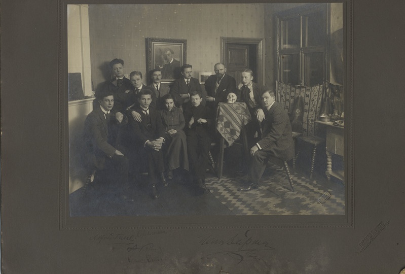 Ants Laikmaa oma õpilastega 1912