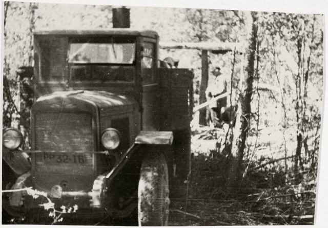 Truck ZIS