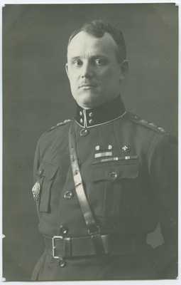 Kindral Johan Laidoner. Poolportree.  duplicate photo