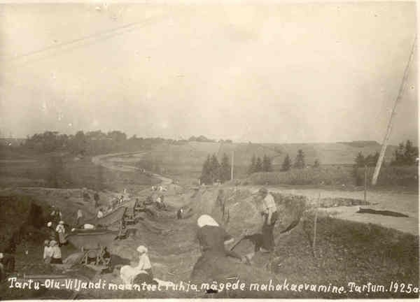 Photo Mining of the mountains of Puhja in Tartumaa