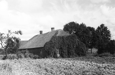 Clean village Abram farm house  duplicate photo