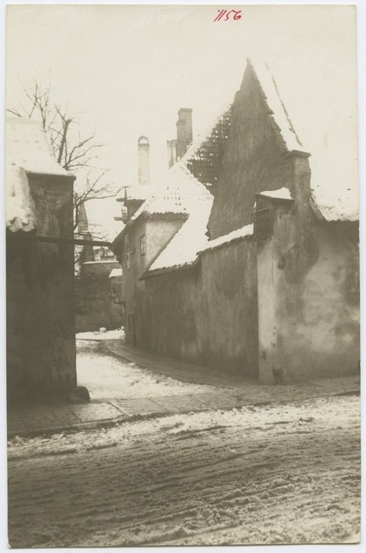 Vaade vanadele majadele