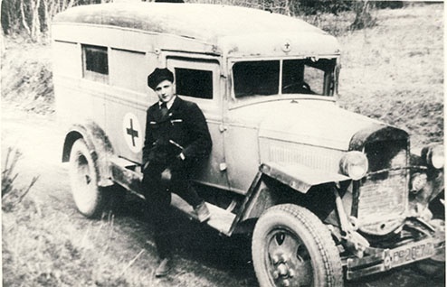 The Red Cross car in front of the Rakvere Policlinic