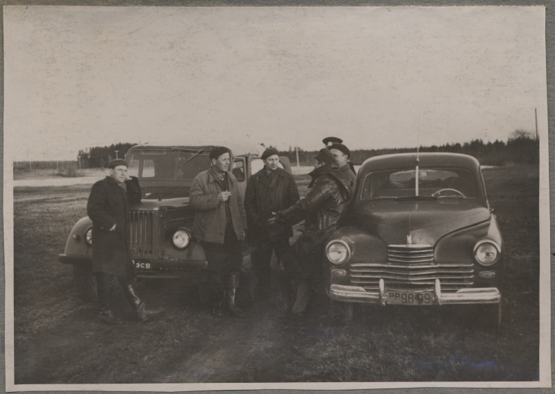 Haapsalu Fishing Inspectorate. Group of men around the car Pobeda and GAZ-69A.