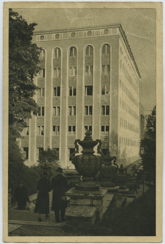Tallinn, Harjuvärava mäe trepid